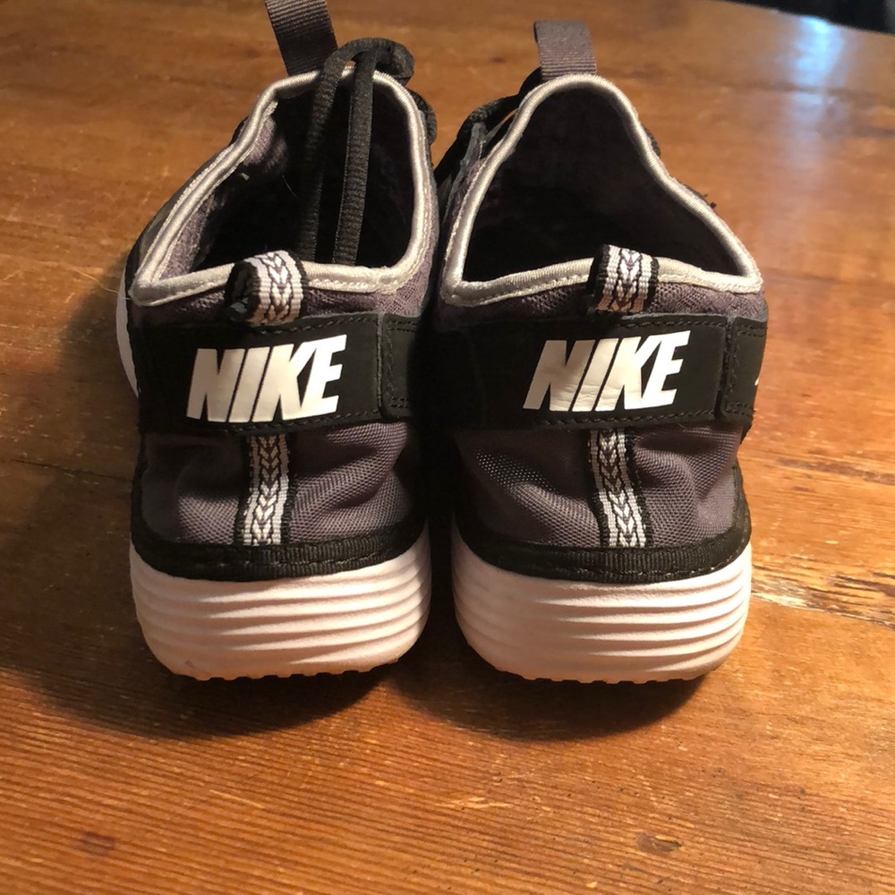 Men’s Nike Solar soft Shoes - Picture 3 of 5